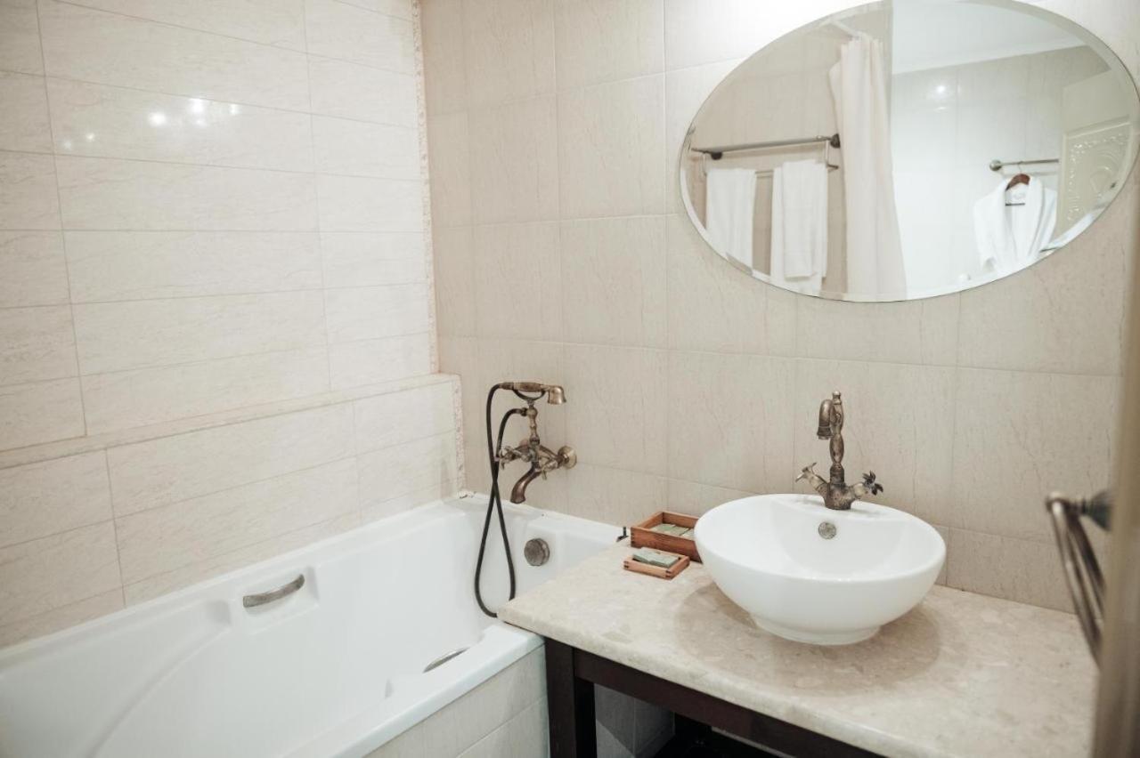 Vita Rama Holistic Hotel And Retreats - Vegan Full Board Obzor Eksteriør billede
